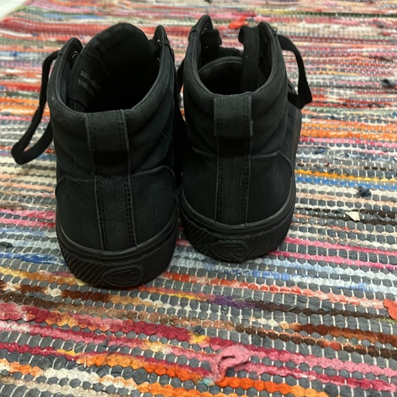 Cariuma black hightop - Picture 2 of 3
